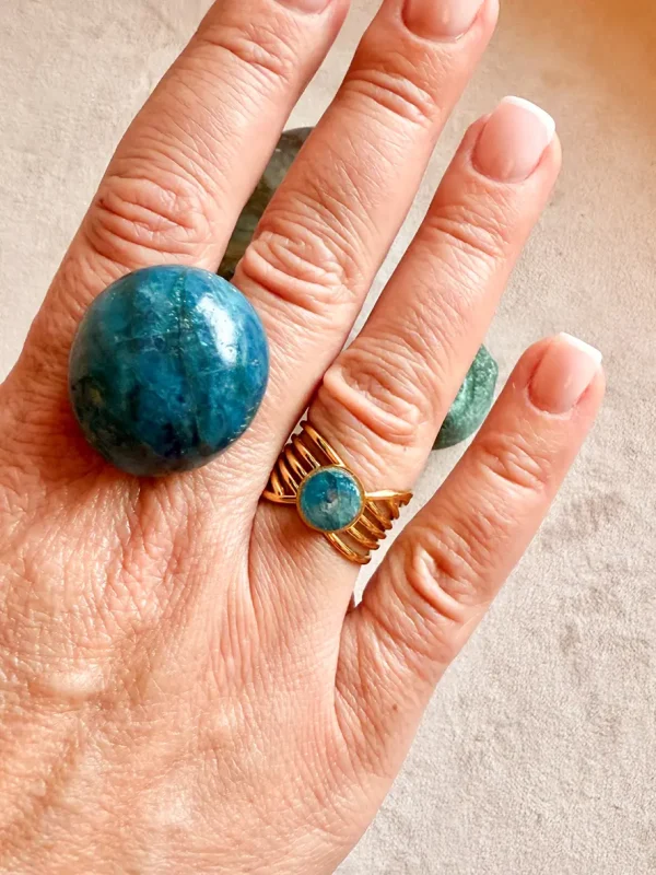 Bague acier doré pierre naturelle apatite modèle Océan Bijoux Lyon