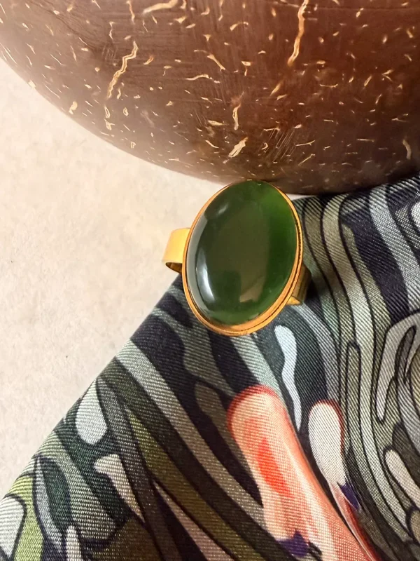 Bague ovale pierre naturelle jade vert bijoux lyon foulard soie