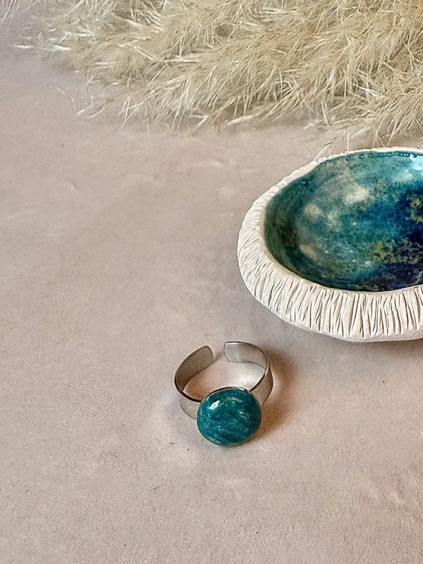 Bague pierre naturelle apatite modèle Amala Bijoux Lyon