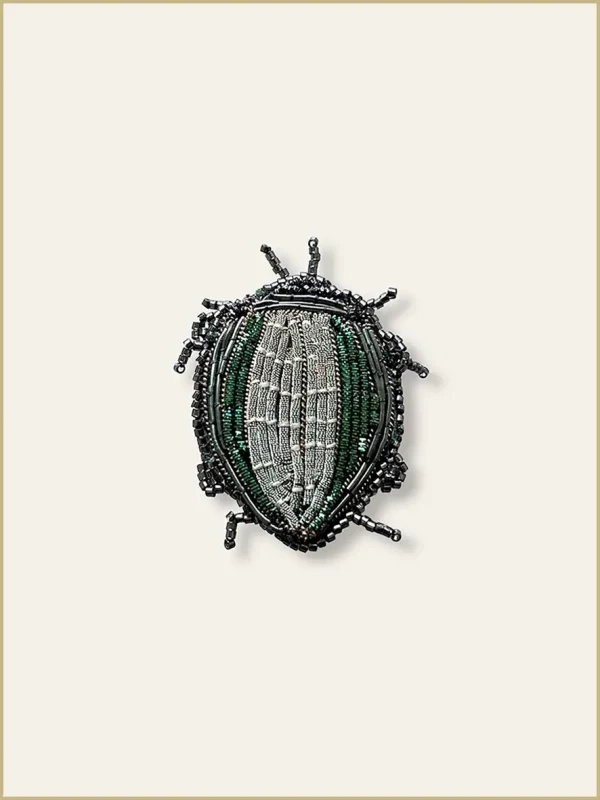 Broche brodée fait-main scarabée vert Accessoires mode Lyon