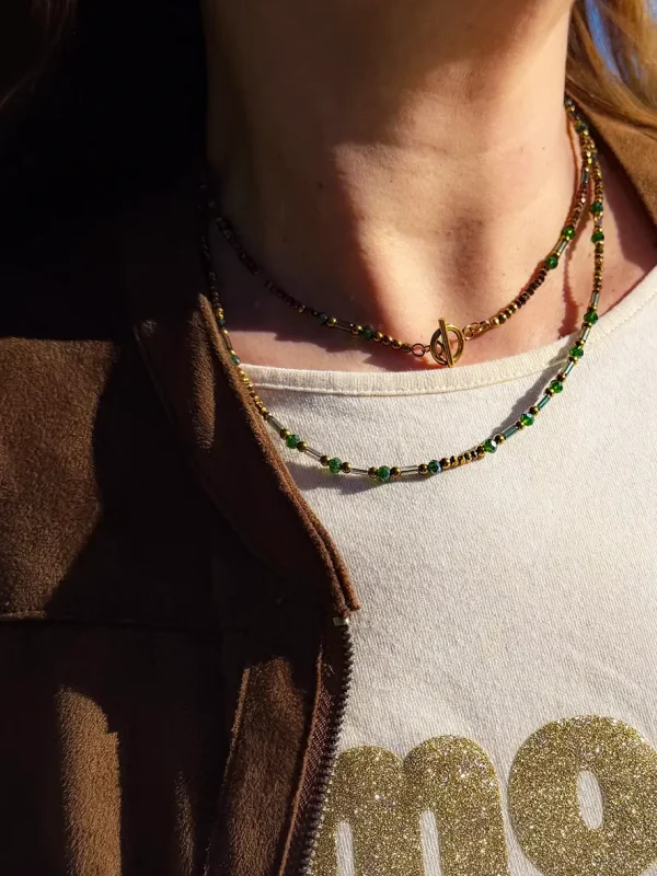 Collier long perles fines cristal vert modèle Cora bijoux Lyon